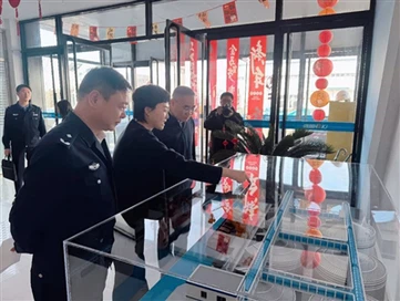 Varaordfører Liu Yaonan besøker Hongrui Technology for å gi -veiledning på st...